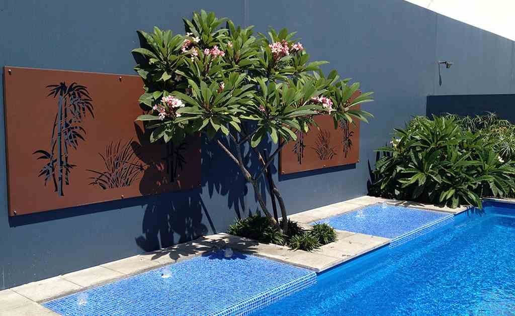 pengaplikasian hiasan ornamen dinding teras titik kolam bahan plat besi #366