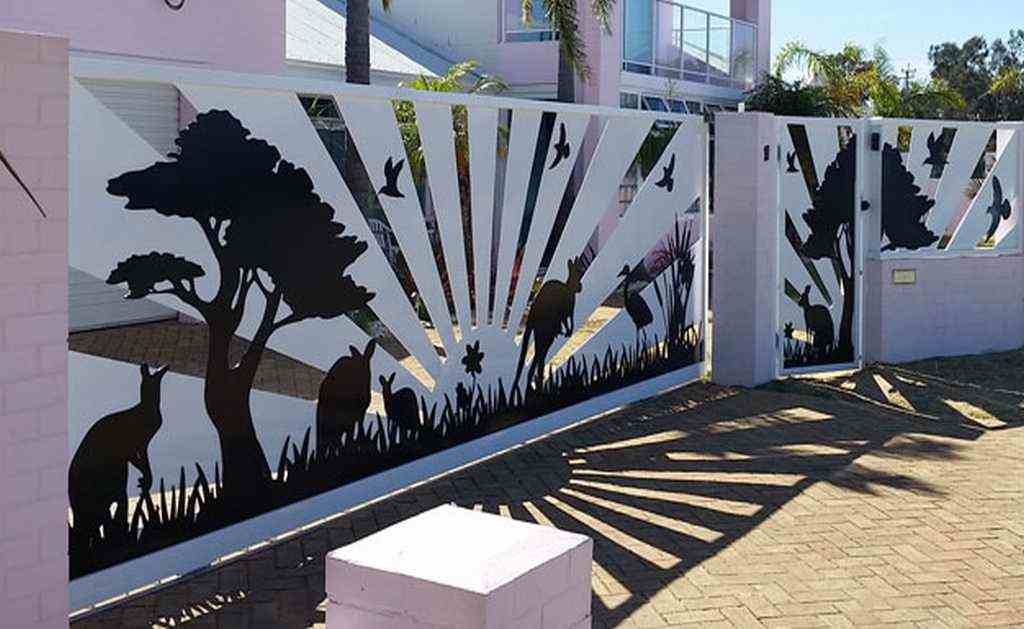 pengaplikasian pagar dan pintu #893