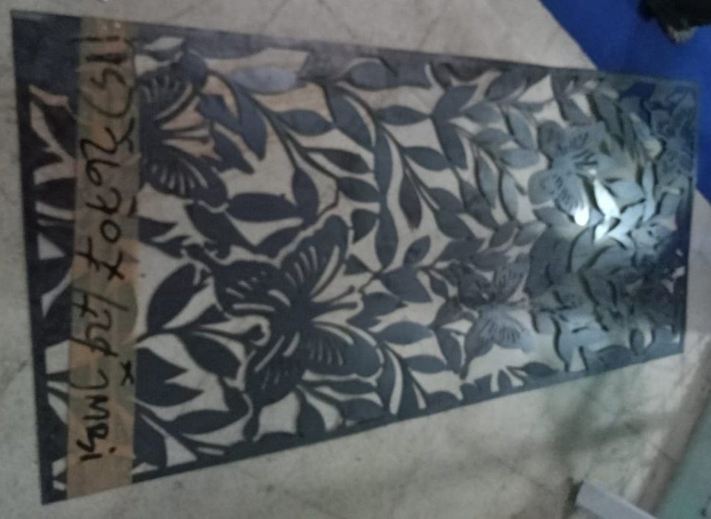 laser cutting plat besi #649