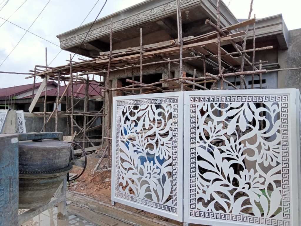 pengaplikasian pagar #391 motif kreasi laser cutting