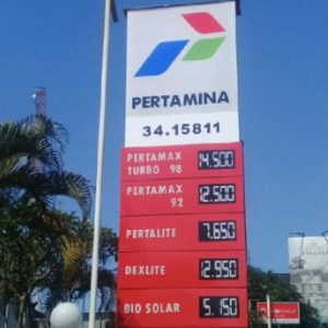 cutting logo dan huruf acp pom bensin pertamina