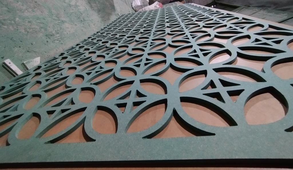 laser cutting hmr mdf