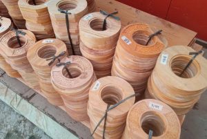 Tukang bubut kayu - jasa bubut kayu cnc